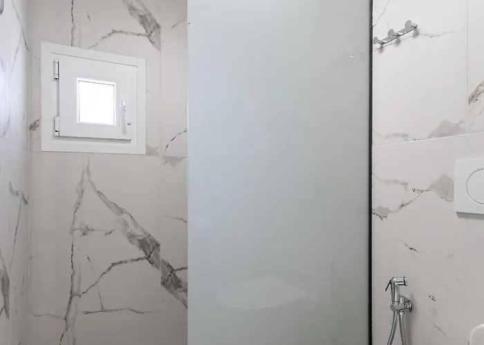 Apartamento Maroussa's In Town With Sea View *