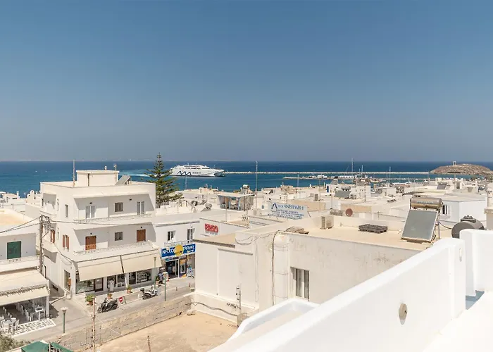 Maroussa's In Town With Sea View